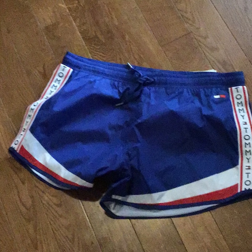 NWT Tommy Hilfiger Sports Ladies Shorts - Picture 7 of 8